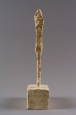 Fondation Giacometti -  Figurine au grand socle