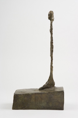 Fondation Giacometti -  Figurine au grand socle