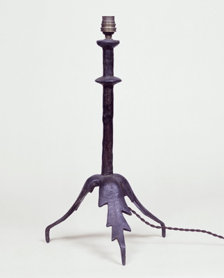 Fondation Giacometti -  Lampe modèle « trépied à feuilles », deuxième version