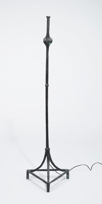 Fondation Giacometti -  Lampadaire modèle « osselet », deuxième version