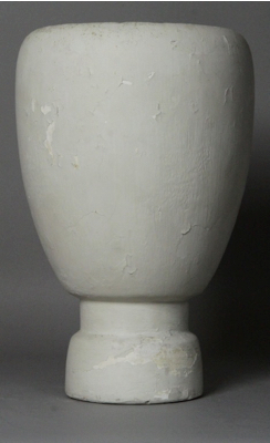 Fondation Giacometti -  Vase modèle ovale