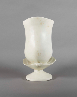 Fondation Giacometti -  Vase modèle « à coquilles »