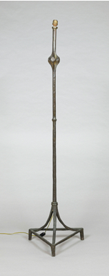 Fondation Giacometti -  Lampadaire modèle « osselet », deuxième version